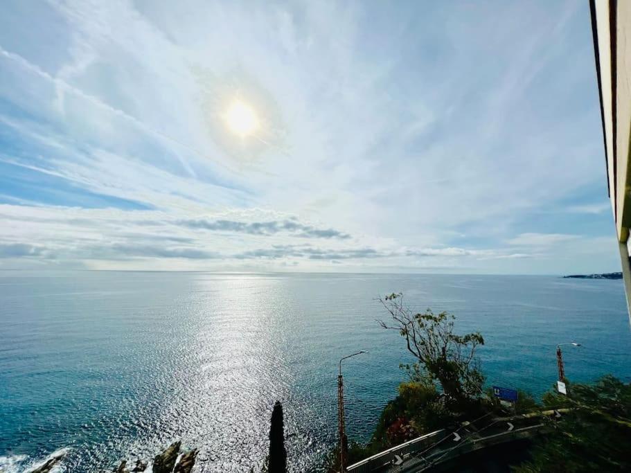 Suite Sunset 18 - Fronte Mare Sanremo Exteriör bild